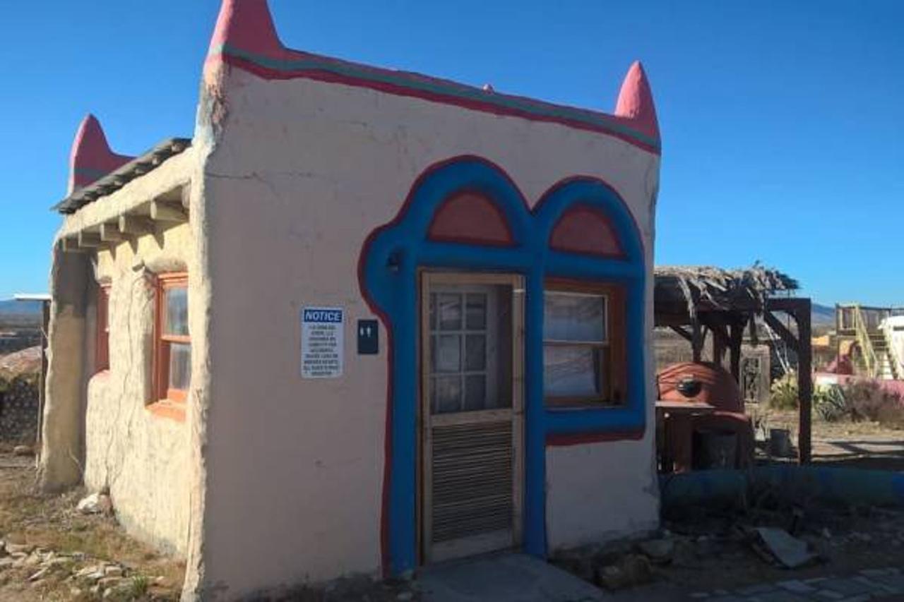 La Loma Del Chivo Llc - The Spirit Room Marathon Exterior photo